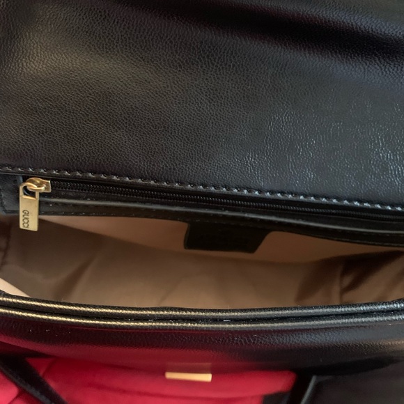 GUCCI Black GG Marmont Small Top Handle Bag - Picture 6 of 8